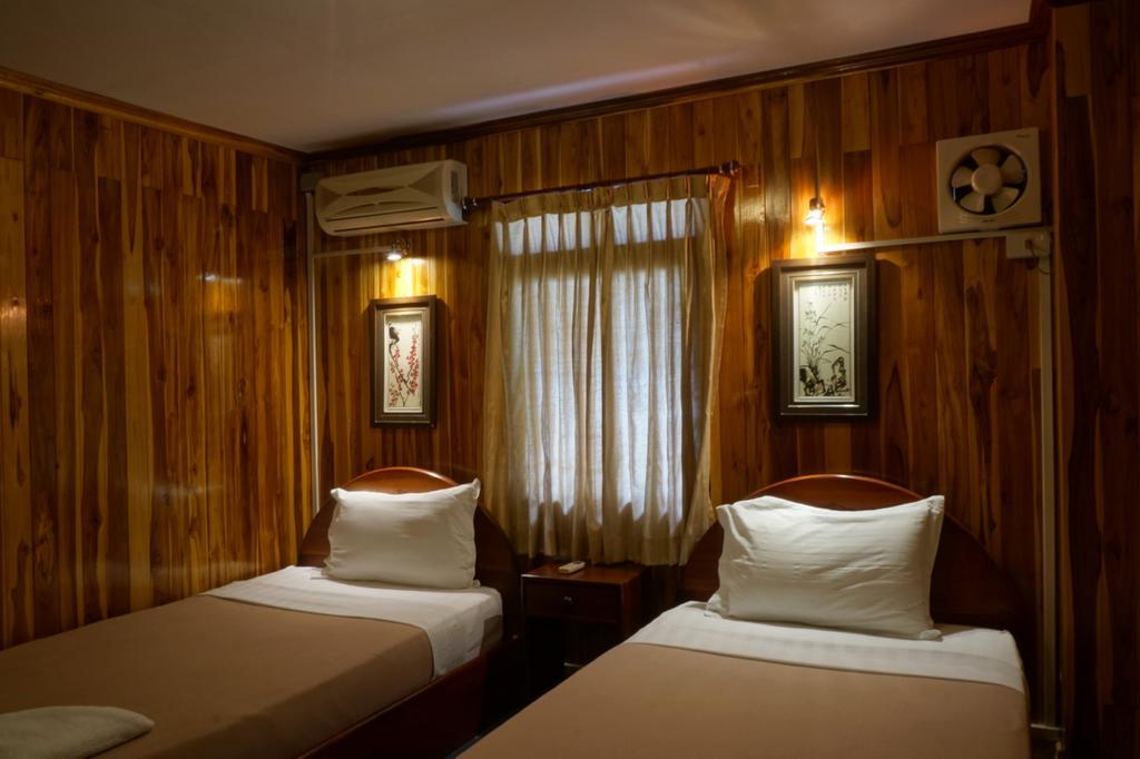 Rimvang Guesthouse Λουάνγκ Πραμπάνγκ Εξωτερικό φωτογραφία