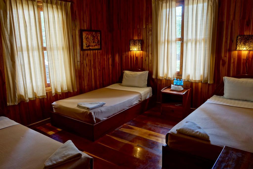 Rimvang Guesthouse Λουάνγκ Πραμπάνγκ Εξωτερικό φωτογραφία